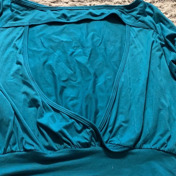 Rebel Athletic cheer top rebellious vibes teal gold - Picture 6 of 6